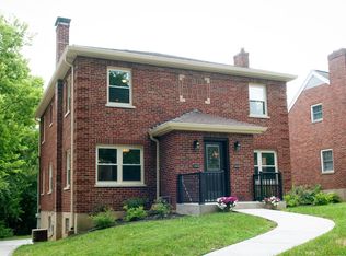 4 Oxford Dr, Fort Mitchell, KY 41017