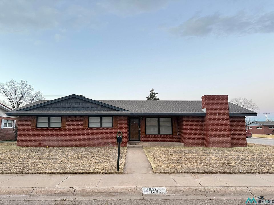 1st image of 1502 W Dallas Ave