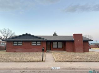 1502 W Dallas Ave, Artesia, NM 88210