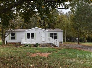 174 High Ridge Cir, Maiden, NC 28650