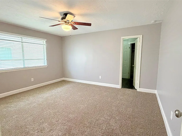 10622 Plum Lake Dr — Photo 9