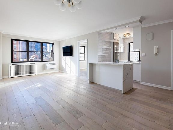 2nd image of 1202 2nd Ave #10F