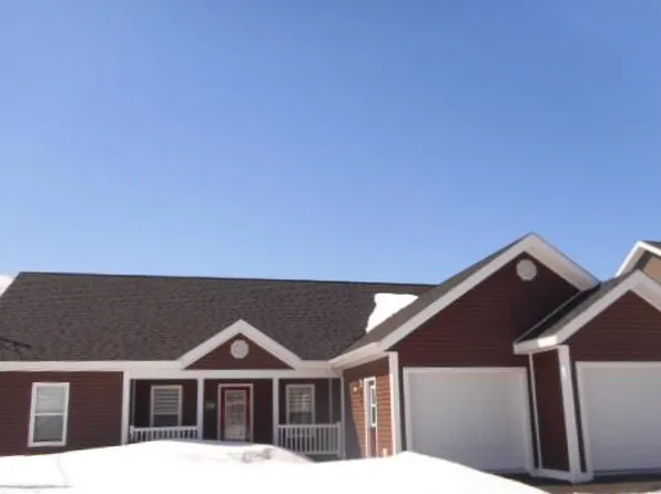 14 Oxford Place, Springdale, NL A0J1T0