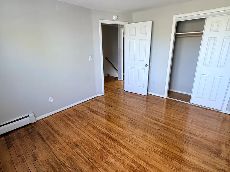114 Fairmont Ave — Photo 12