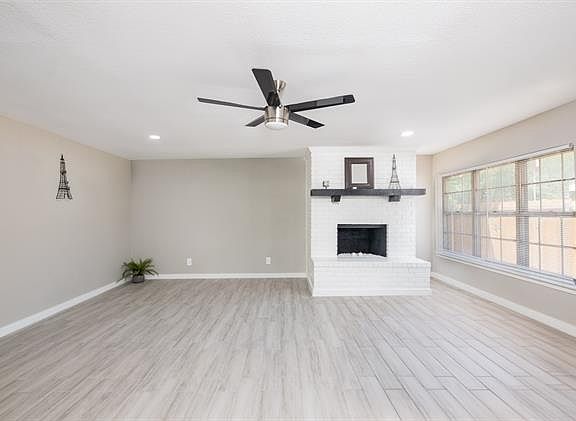 3rd image of 5728 Ammons St
