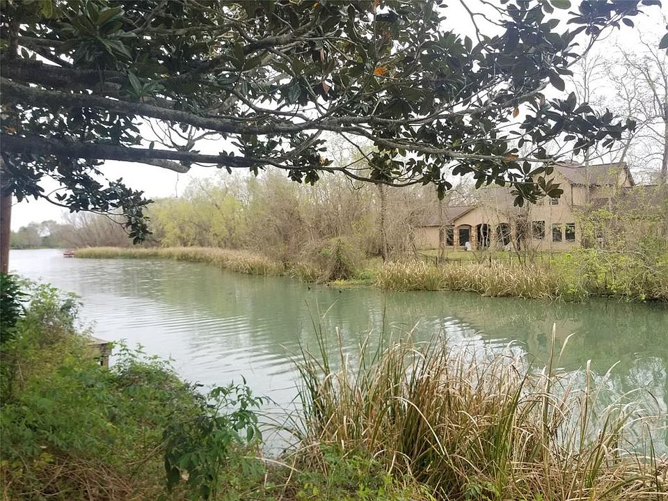 1st image of 2219 Glenn Lakes Ln