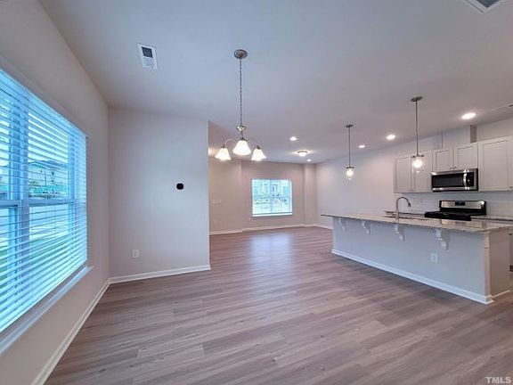 5th image of 969 Robbie Jackson Ln