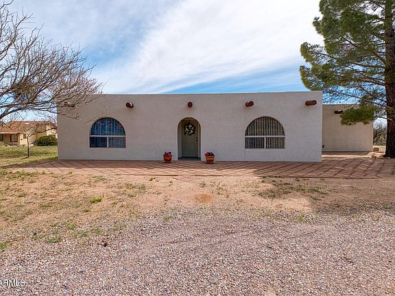 5th image of 8049 S HIGH Road