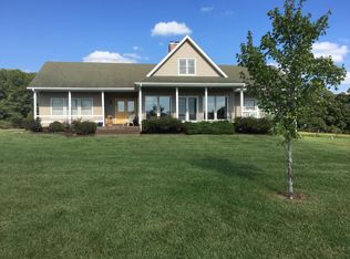 16650 N Fiddle Creek Ln, Sturgeon, MO 65284