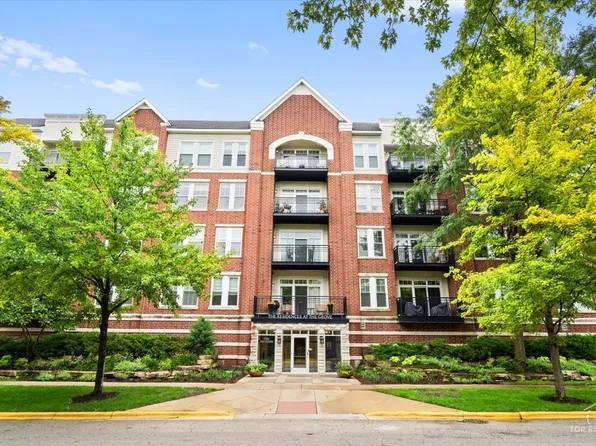 7753 Van Buren St Unit 303, Forest Park, IL 60130