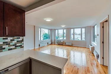 Rented by Bouklis Group