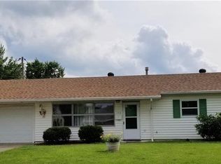 152 Ebony Ln, Fairborn, OH 45324