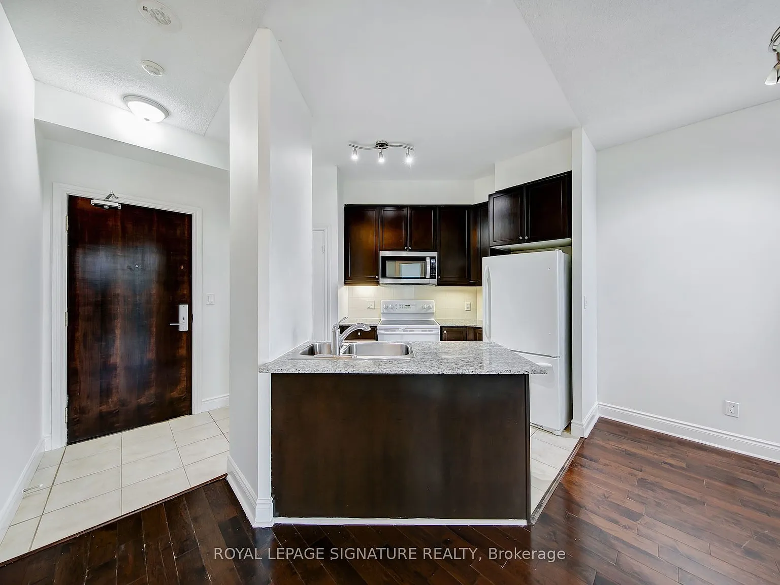 1 bed, $2,248 — Photo 4