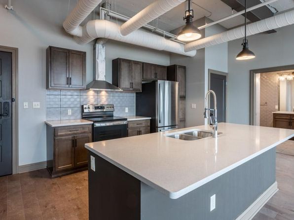 163 Broadway St #205