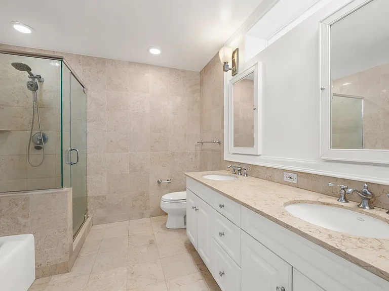 2 Columbus Ave #34B — Photo 8