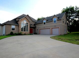 4750 W Waco Ct, Springfield, MO 65802