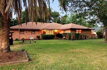 2nd image of 151 Hollyvale Dr