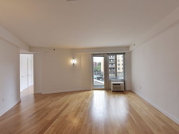 5th image of 8655 Broadway APT 408
