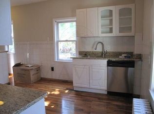 9 Cameron Ave #12, Somerville, MA 02144