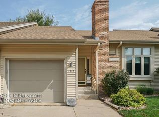 1913 Stolley Park Cir, Grand Island, NE 68803