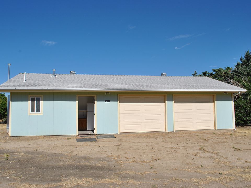 front/garages closed