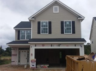 5719 Misty Meadows Ct, Clemmons, NC 27012