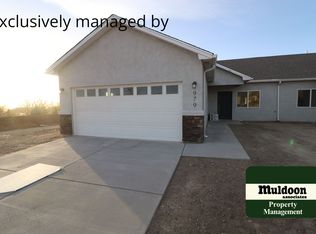 979 S Greenway Ave, Pueblo, CO 81007