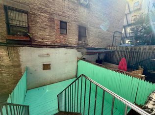 712 9th Ave APT 1C, New York, NY 10019