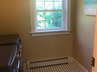 15 Town Farm Rd, Hampden, ME 04444