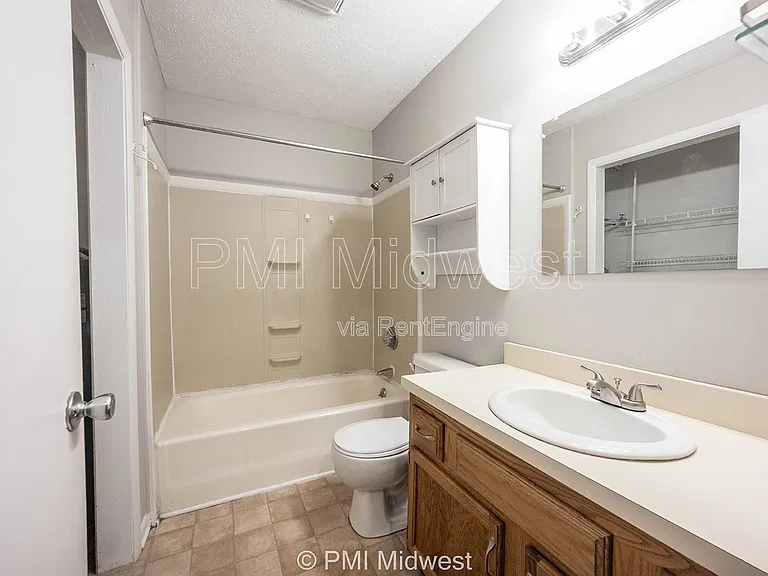 5611 N Rural St — Photo 19