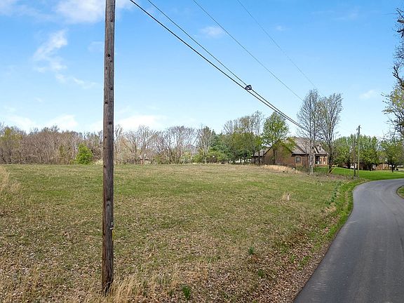 3rd image of 255 Mountain Top Ln Lot 2
