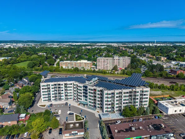 383 Main St E #313, Milton, ON L9T 8K8