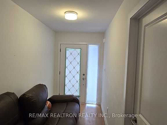 2nd image of 119 Cornell Rouge Blvd