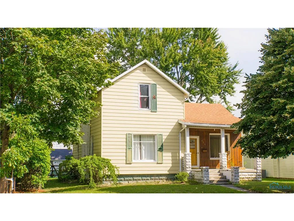 424 W Madison St photo 1