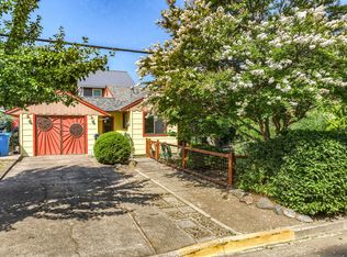 33 Morse Ave, Ashland, OR 97520