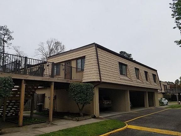 2nd image of 1515 Monterry Pl
