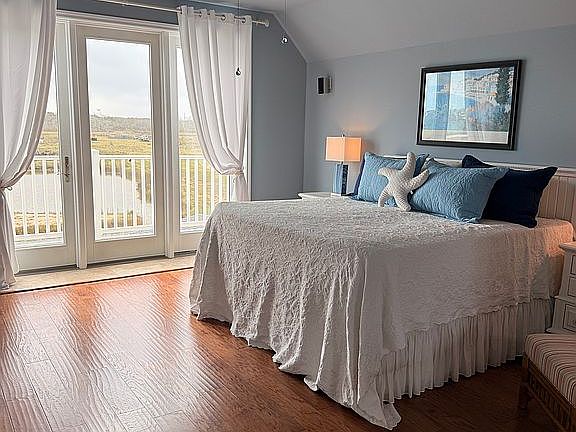 3rd image of 235 Tuna Run Rd