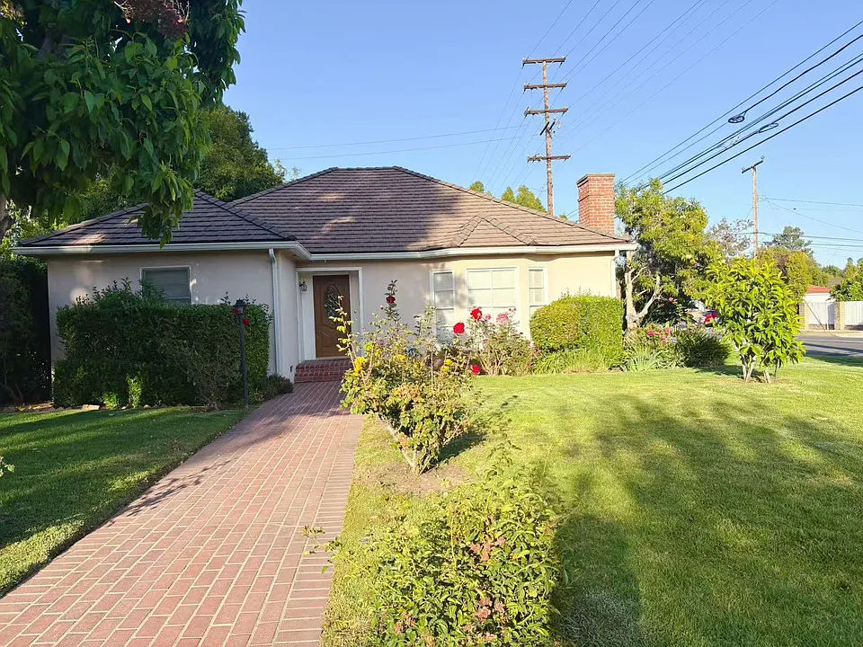 2080 Robin Rd