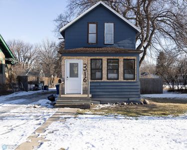 316 11th St N, Moorhead, MN, 56560