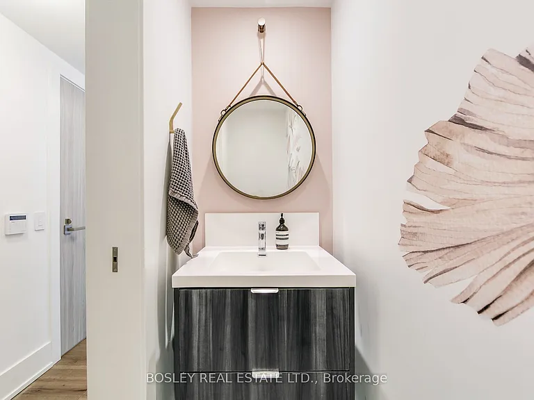 80 Vanauley St #Townhouse 112 — Photo 20
