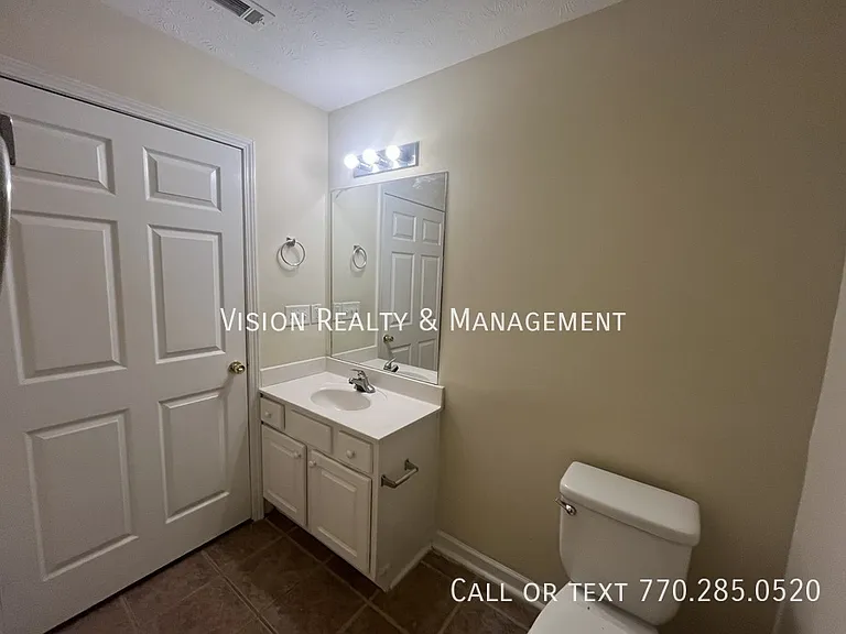 119 Kaiser St — Photo 23