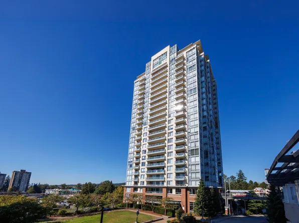 9868 Cameron St #305, Burnaby, BC V3J 0A5