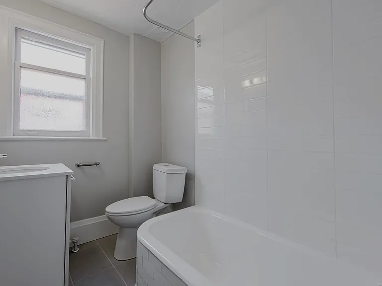 18 Tichester Rd #STUDIO — Photo 28