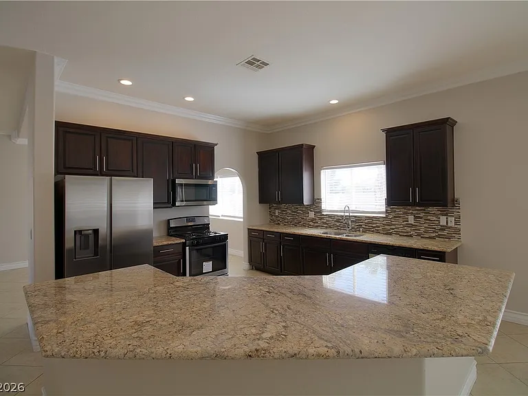 7613 Mooring Ave — Photo 8