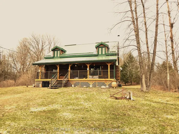 20 Thompson Rd, Centre Hastings, ON K0K 2K0