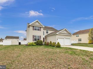 4 Kensington Ln, Berlin, NJ 08009