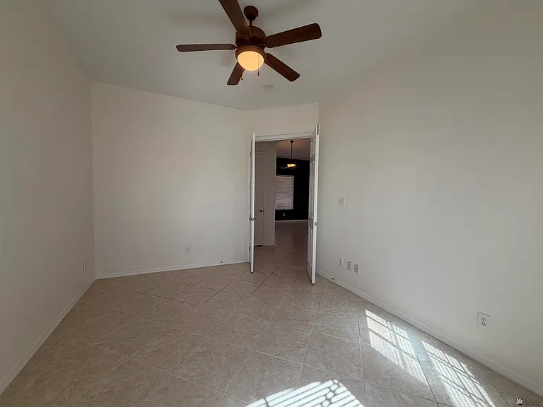 3333 S Kinnow Ave — Photo 21
