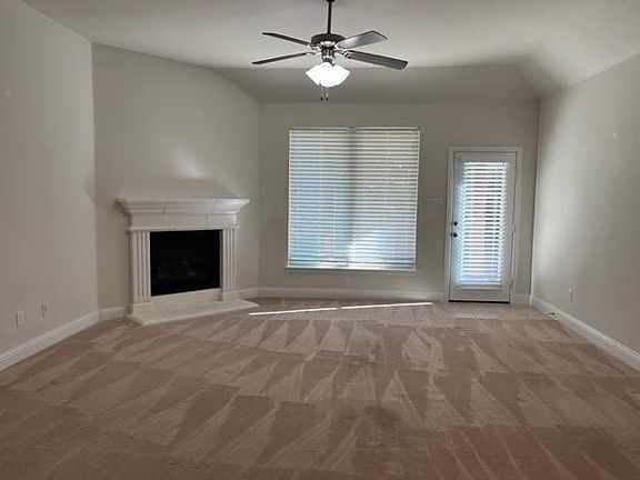 4th image of 11505 Zachary Ln