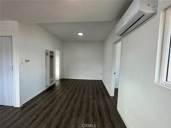 2nd image of 1906 Mentone Blvd #A
