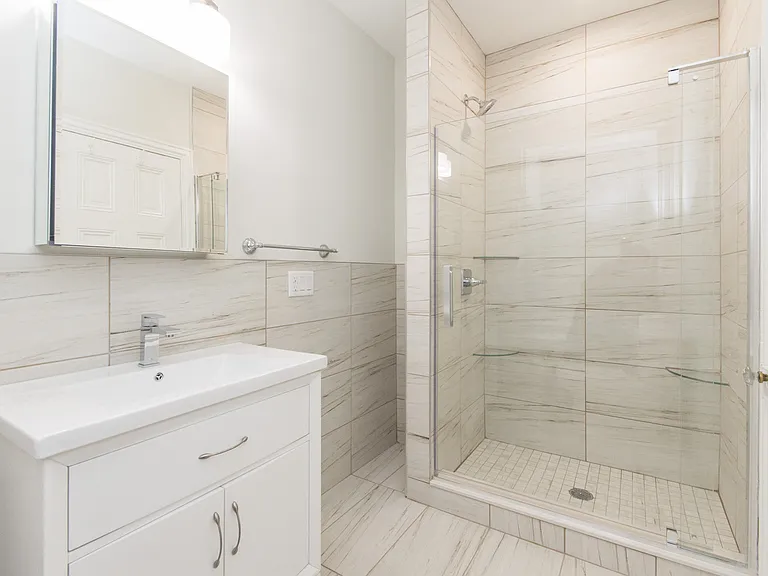 8017-21 Winston Rd #4R — Photo 16